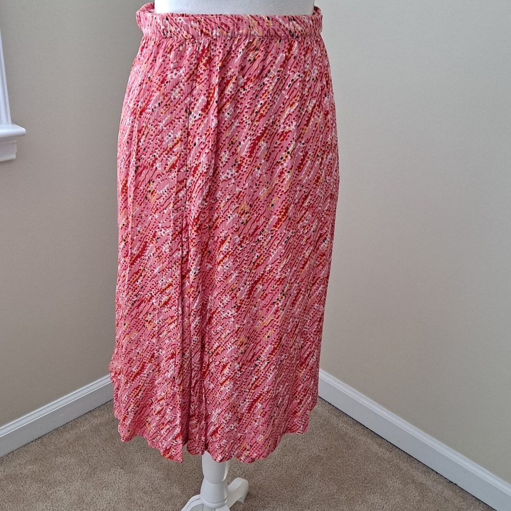BUNDLE 3 for $10 SKIRT WITH SWING!